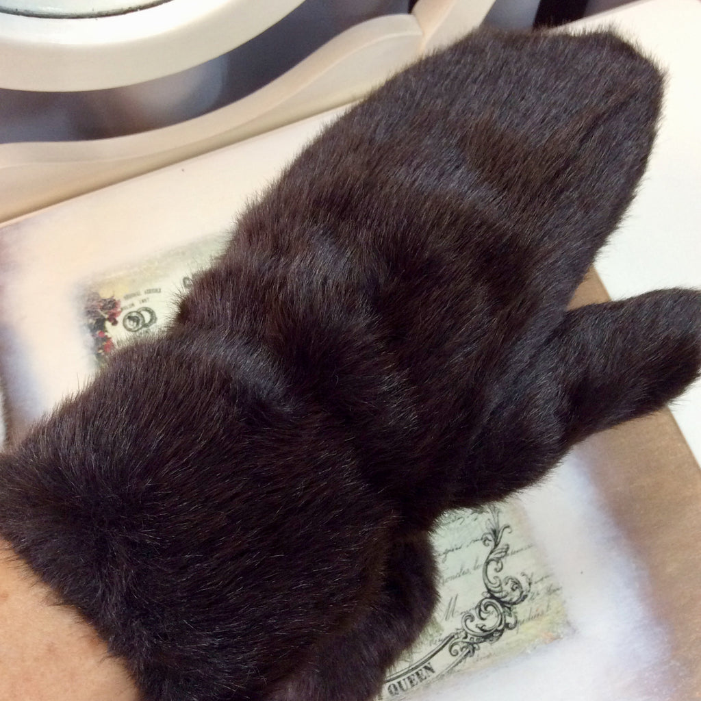 Minkie Faux Fur Mitten