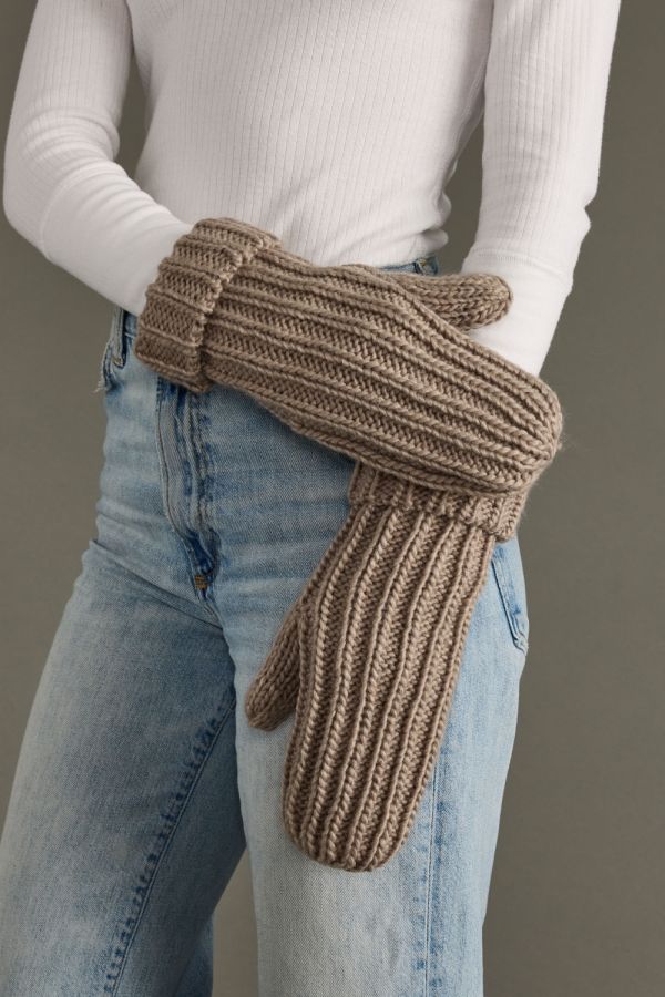 Taupe Chain Knit Mittens