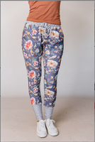 Ampersand Avenue Floral Joggers Studio Front Women's Clothing