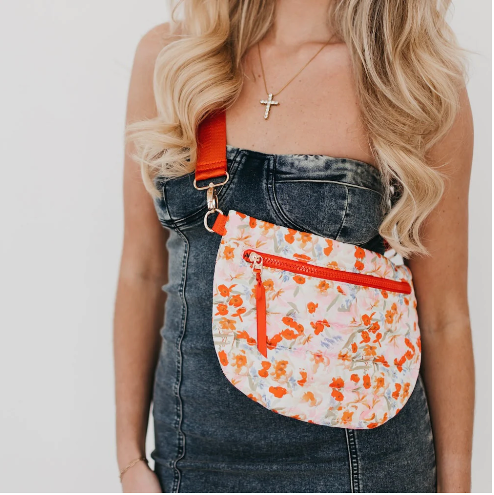 Jolie Puffer Belt Bag